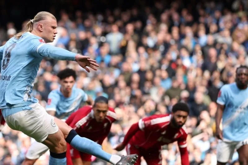 Haaland Bintang Kemenangan Man City Cukur Liverpool 4-0