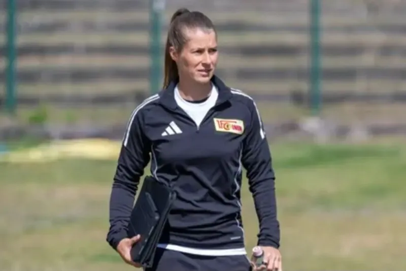 Eta Jadi Pelatih Wanita Pertama Bundesliga