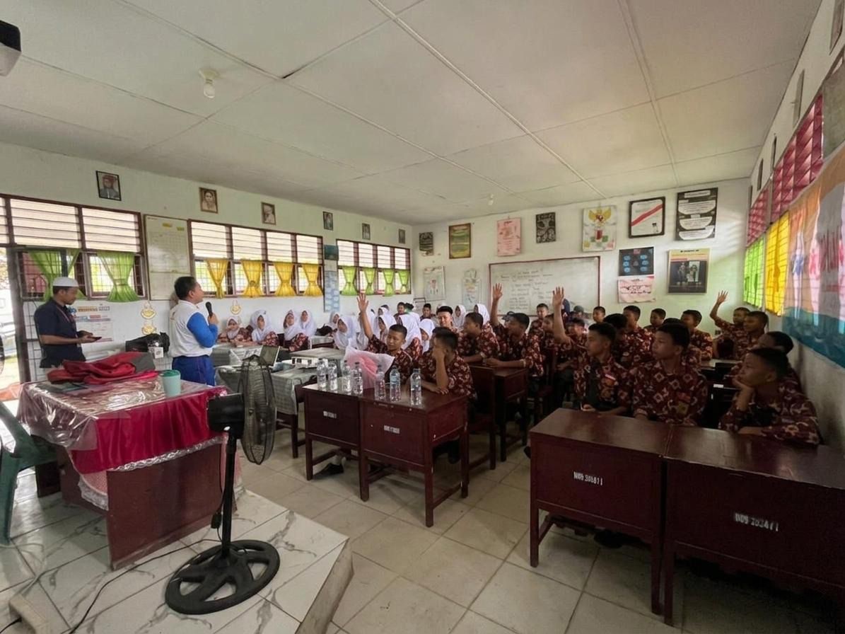 Honda Edukasi #cari_aman Pelajar Asahan
