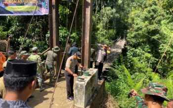 Wakapolres Dairi Hadiri Groundbreaking Jembatan Gantung Cubancer
