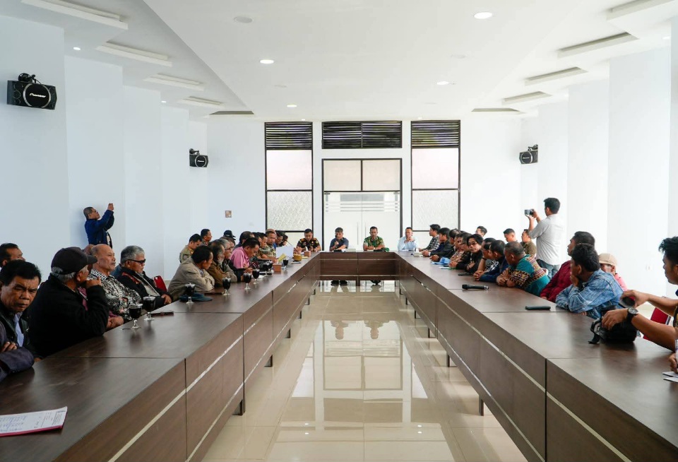 Pemkab Humbahas Fasilitasi Mediasi Konflik Di Matiti II, Sepakat Damai