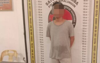 Polsek Bosar Maligas Bekuk Pengedar Sabu Di Tengah Malam