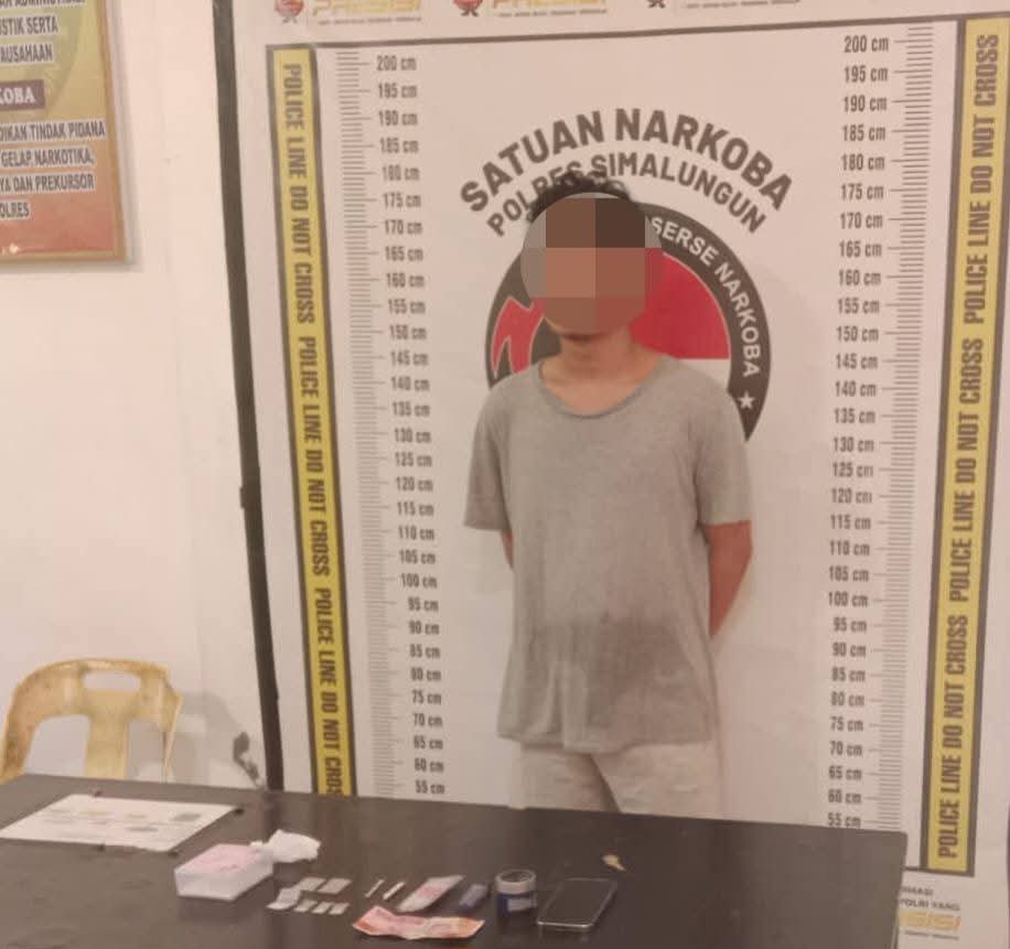 Polsek Bosar Maligas Bekuk Pengedar Sabu Di Tengah Malam