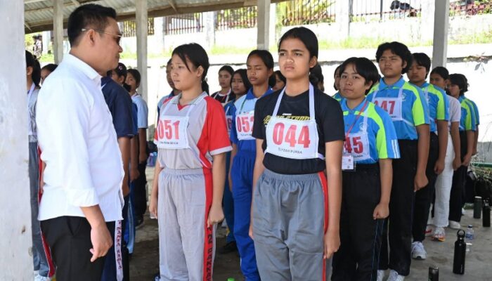 Bupati Humbahas Tinjau Seleksi Kesehatan Dan Parade Paskibraka