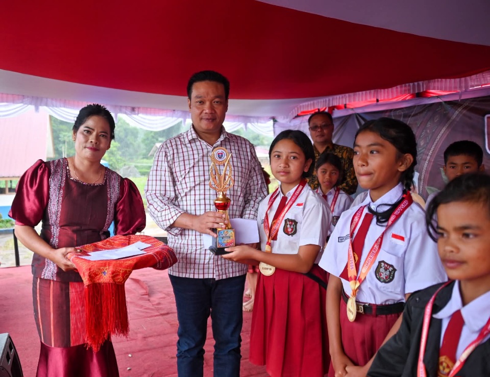 Marsaulina Sianturi Dari SDN Paranginan Selatan Sabet Juara I Olimpiade MIPAS