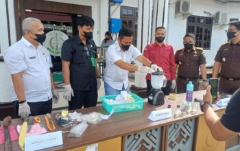 Kejari Gunungsitoli Musnahkan Barang Bukti Tipidum