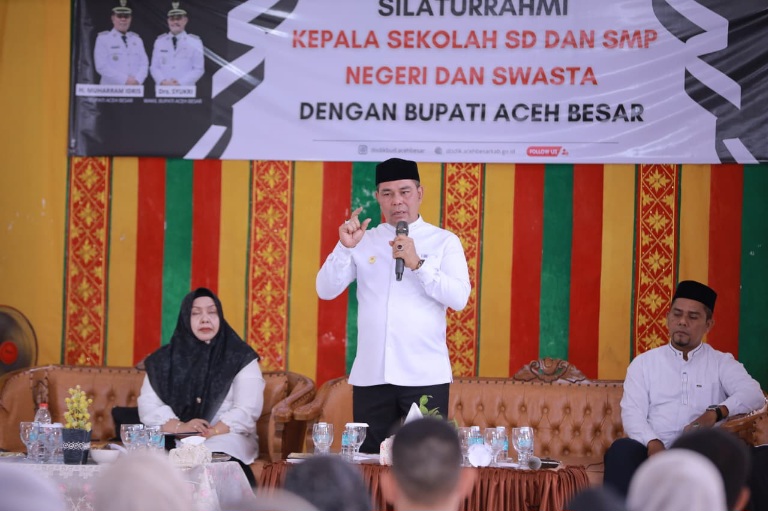 Bupati Aceh Besar Ajak Kepala Sekolah Bangun Pendidikan Berkarakter Dan Berkualitas