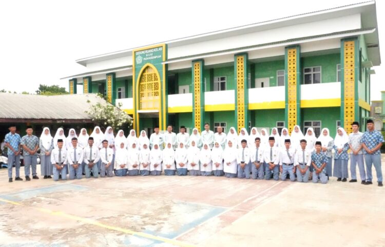 Luar Biasa, 47 Siswa MAN 1 P.Sidimpuan Masuk PTN Tanpa Testing, Termasuk Ke Undip dan IPB
