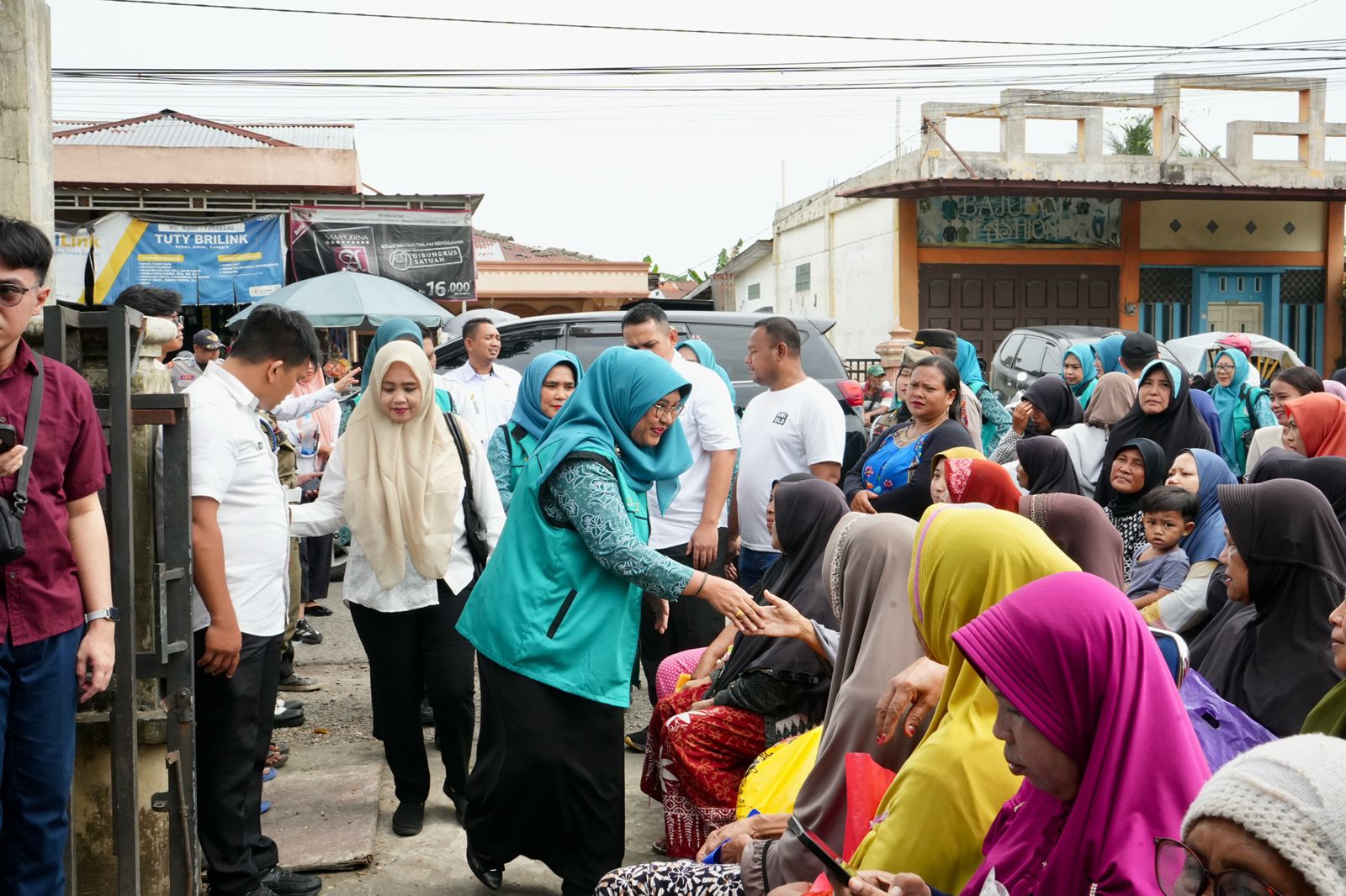 Jaga Ketahanan Pangan, Pemko Binjai Bersama Bulog Salurkan Bantuan