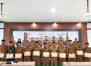 Pencairan DD Tercepat Tahap I 2026, Pemkab Nagan Raya Beri Penghargaan Ke 10 Desa