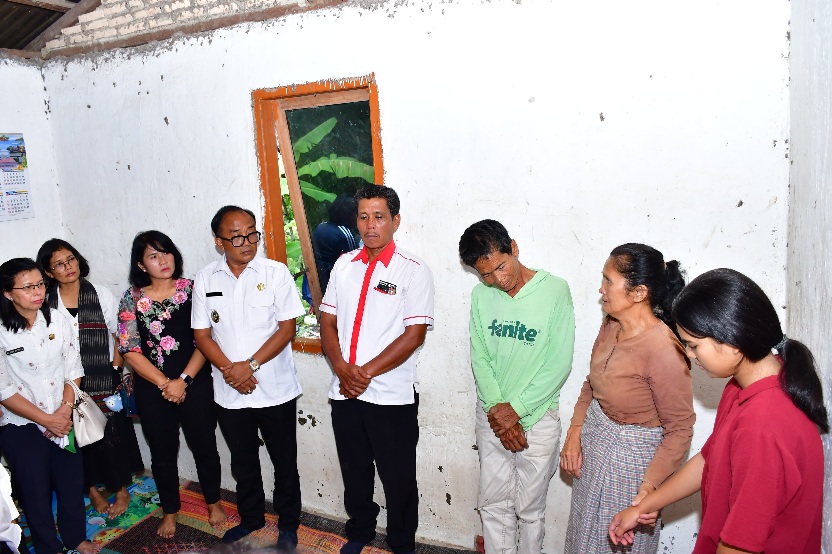 Pemkab Samosir Kunjungi Keluarga, Tegaskan Pelajar Bunuh Diri Bukan Karena Himpitan Ekonomi