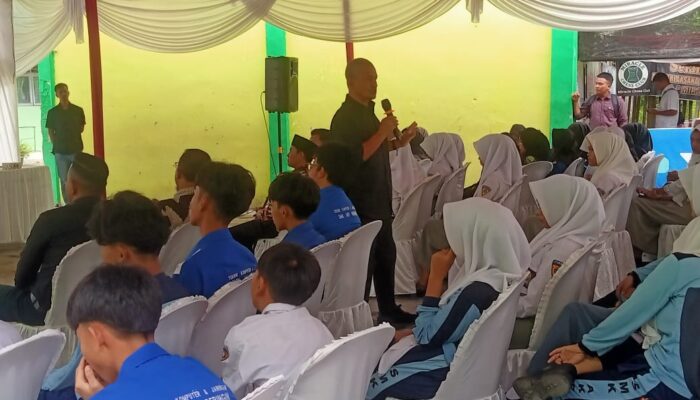 Sutarto Ajak Siswa SMK AKP Beringin Jauhi Narkoba dan Judi Online