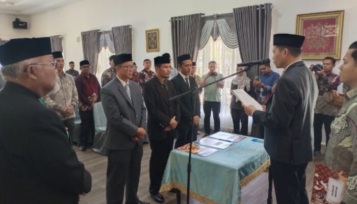 Bupati Mirwan Minta Komisioner Baitul Mal Kelola Dana Umat Dengan Baik
