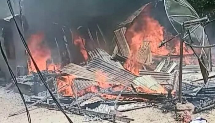 Rumah Guru MTSN Huraba di Bukit Malintang Hangus Terbakar, Kerugian Capai Rp200 Juta