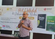 Guru Besar USK Luncurkan Dua Buku Saat Ultah Ke-50