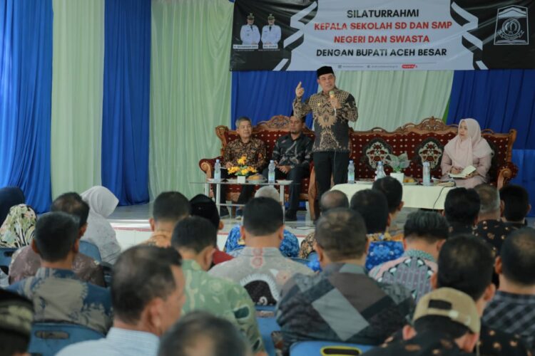 Syech Muharram Ajak Kepsek Jaga Khasanah Bahasa Aceh di Sekolah