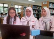 Safeguard VR: Strategi Tim Siswi SMAN 8 Jakarta Perkuat Literasi Digital Terhadap Bahaya Online Grooming