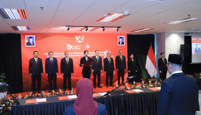 OJK Lantik Sejumlah Pejabat Strategis, Perkuat Pengawasan Sektor Keuangan