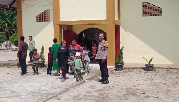 Polsek Pantai Labu Lakukan Pengamanan Ibadah Jumat Agung