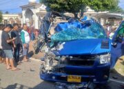 Toyota Hiace Hantam Truk Fuso di Seubadeh Aceh Selatan, 2 Orang Luka Parah