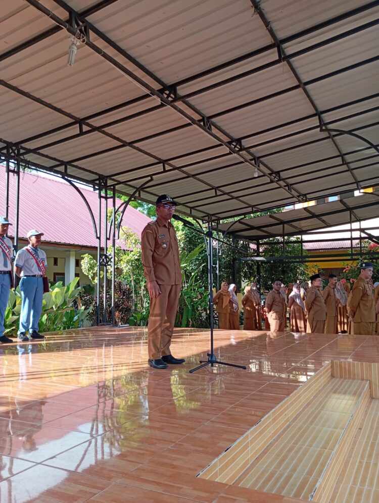 Camat Peukan Bada Ajak Junjung Tinggi Kejujuran Dan Disiplin