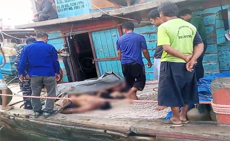 KM Indah Sakti Terbakar Di Belawan, 3 Tewas, 13 Nelayan Diselamatkan