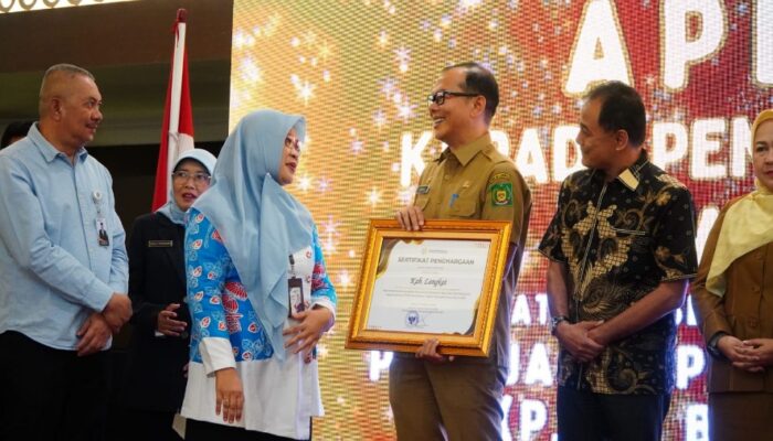 Langkat Raih Penghargaan Nasional Pembangunan Keluarga Berkualitas