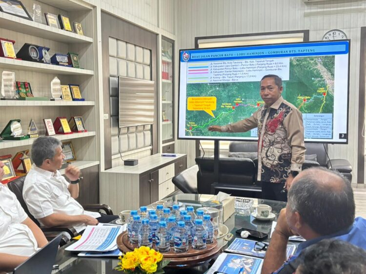 Bahas Banjir dan Konektivitas, Bupati Taput Temui Pimpinan BBPJN Sumut