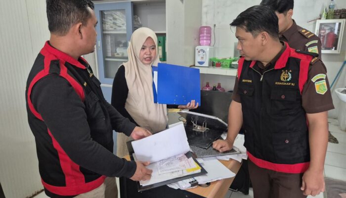 Kejati Aceh Geledah Kantor PT Perikanan Indonesia Simeulue, Sita Dokumen dan Laptop