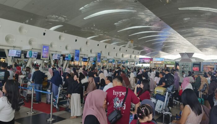 Harga Avtur Melonjak, Tiket Pesawat di KNIA Tembus Rp2,9 Juta