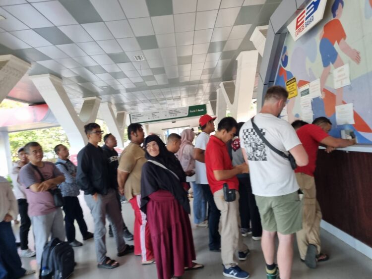 Sistem Error, Jadwal Keberangkatan Kapal Cepat Ulee Lheue-Sabang Molor