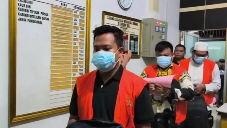 Proses Hukum Bendahara dan Dua Operator MAS Farhan Terus Berjalan dalam Kasus Dana BOS