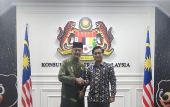 Ketua Gerbang Malay Silaturahmi Dengan Konjen Malaysia 