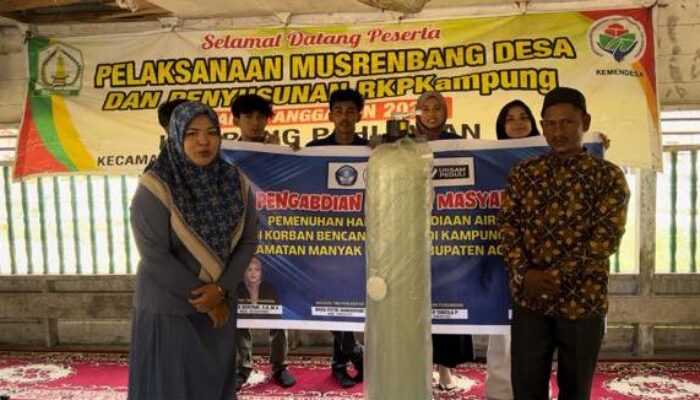 Tim PKM Universitas Samudra Serahkan Bantuan Peralatan Air Bersih ke Kampong Pahlawan Tamiang