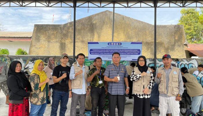 Melalui Program Mahasiswa Berdampak, Unimed Gelar Servis Dan Ganti Oli Gratis Sepeda Motor Bagi Korban Banjir