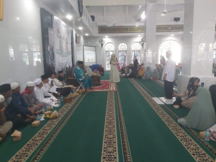 Dewi Yull Kajian Kisah Inspiratif Di Masjid Ubudiyah P. Brandan