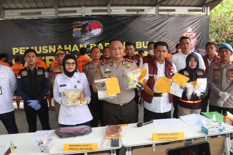 Kejar Kurir Sabu Hingga Tol Amplas, 2 Kg Barbut Disita