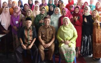 Kepala Kesbangpol Hadiri Halal Bihalal PWRI Kota Binjai dan Lomba Kebaya Kartini 2026