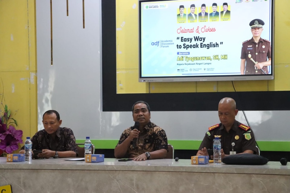 Luncurkan Academic Discussion Forum, IAIN Langsa Hadirkan Kajari Bahas Cara Mudah Berbahasa Inggris