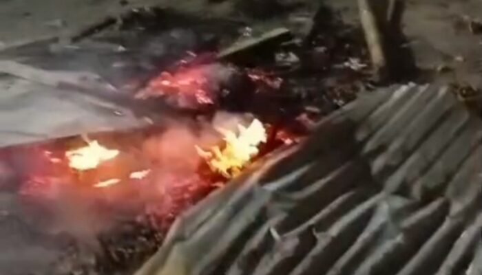 Tanjung Tiram Mencekam, Tawuran Remaja Rusak Dan Bakar Lapak Pedagang