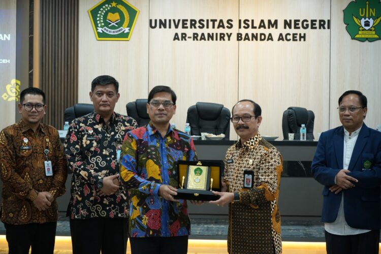 UIN Ar-Raniry Perkuat Sinergi dengan Kemenkum Aceh