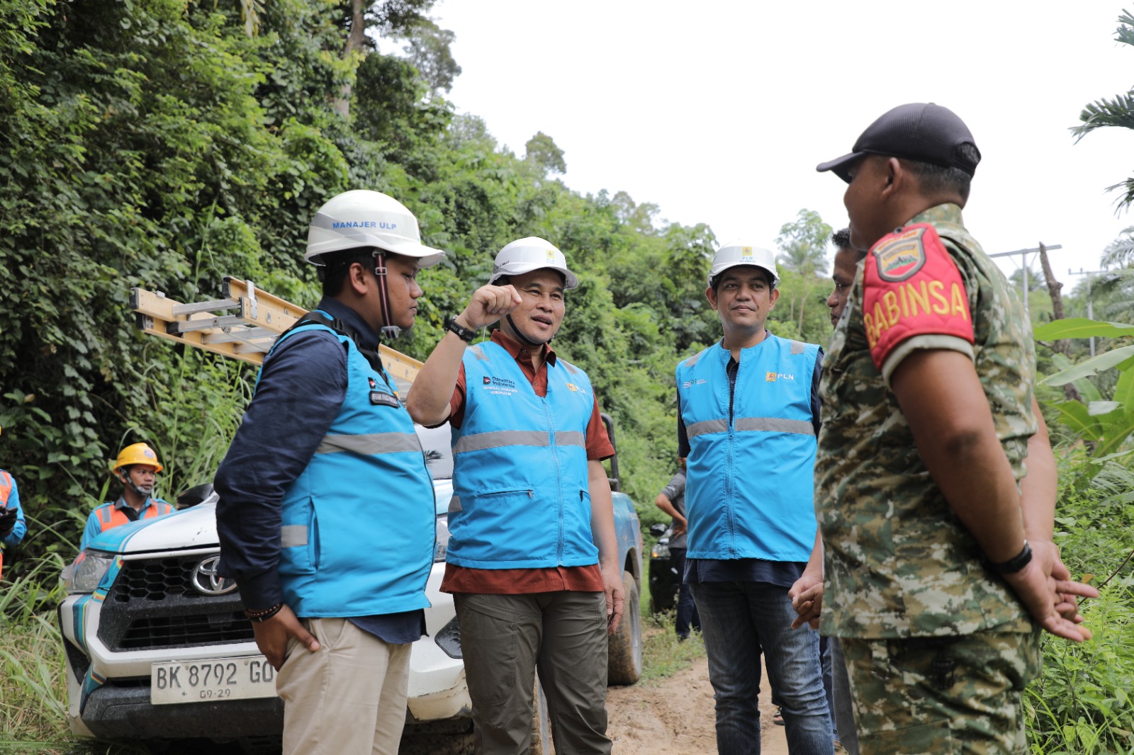 GM PLN UID Sumut Turun Langsung Pastikan Pembangunan Listrik Desa Di Unte Makmur Rampung