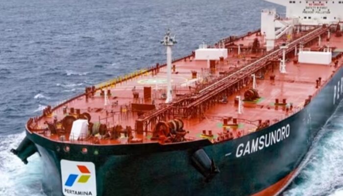 Situasi Memanas, Dua Kapal Pertamina Tertahan di Selat Hormuz