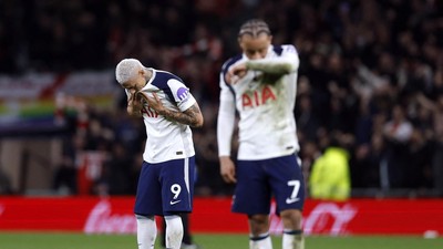 Tottenham Masuk Zona Degradasi Untuk Kali Pertama Dalam 18 Tahun